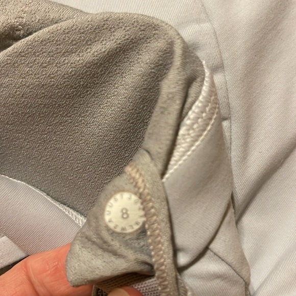 Lululemon Free To Be Serene Bra *High Neck Powdered Gray Size 8 - Picture 5 of 5